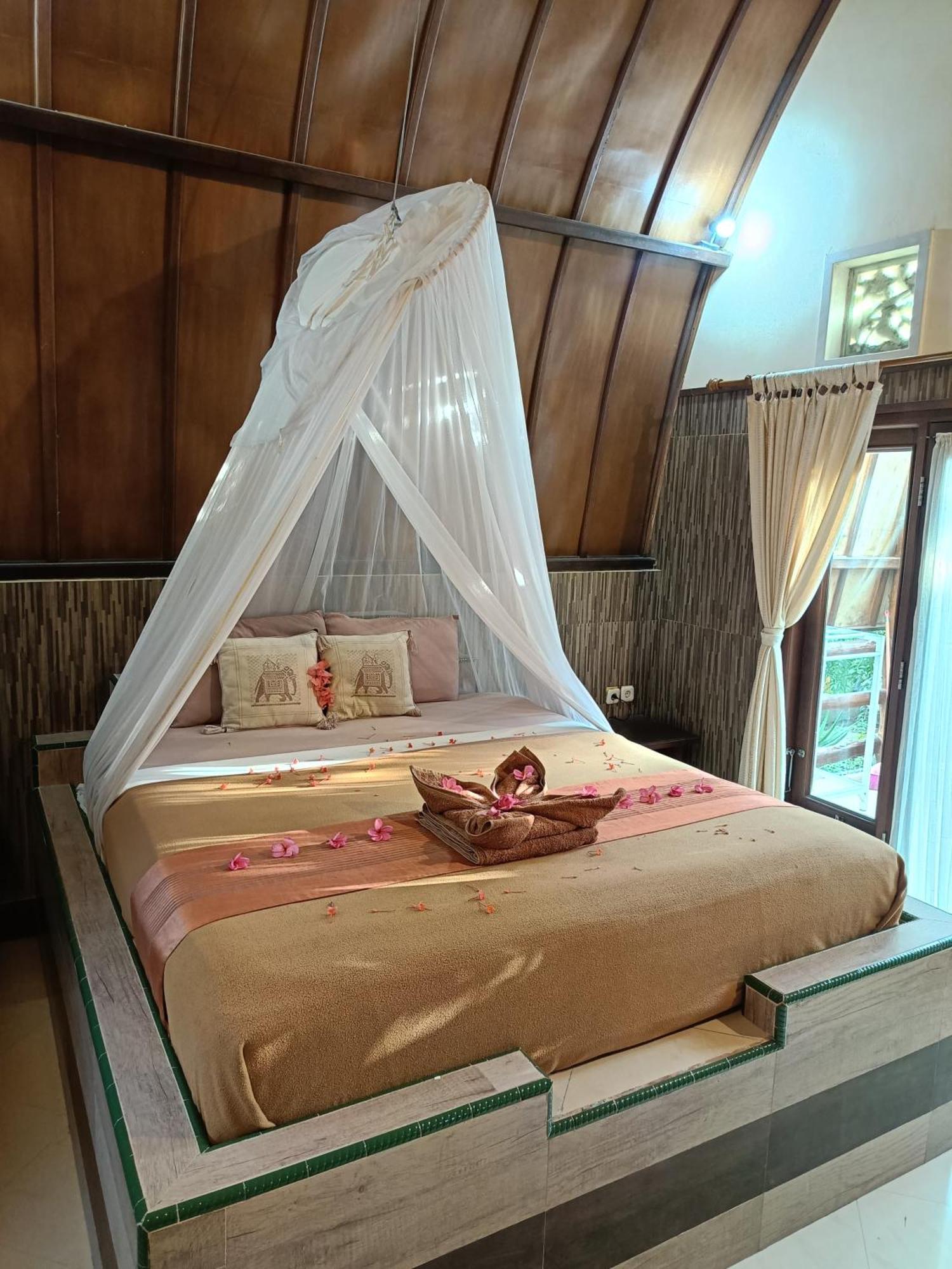 Noby Gili Cottages Гили-Мено Экстерьер фото